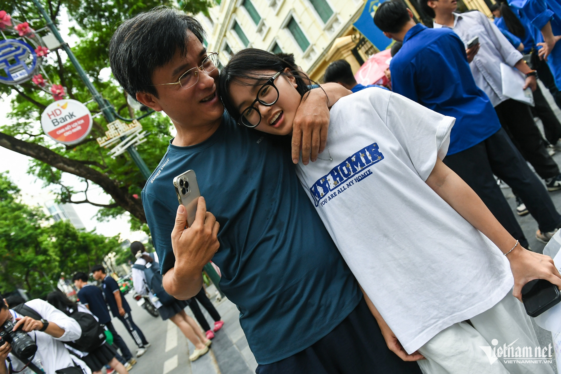 W-giao duc thi THPT 11.jpg