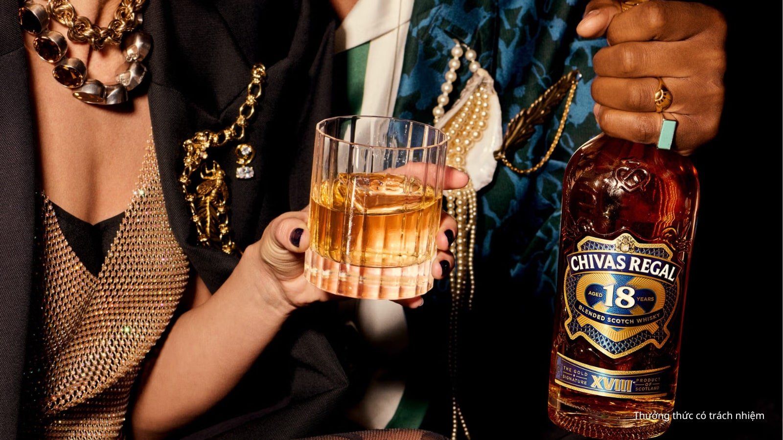 Từ hương khói mạnh mẽ đến vị trái cây ngọt ngào, mỗi loại Whisky đều là một bản hòa tấu hương vị độc đáo
