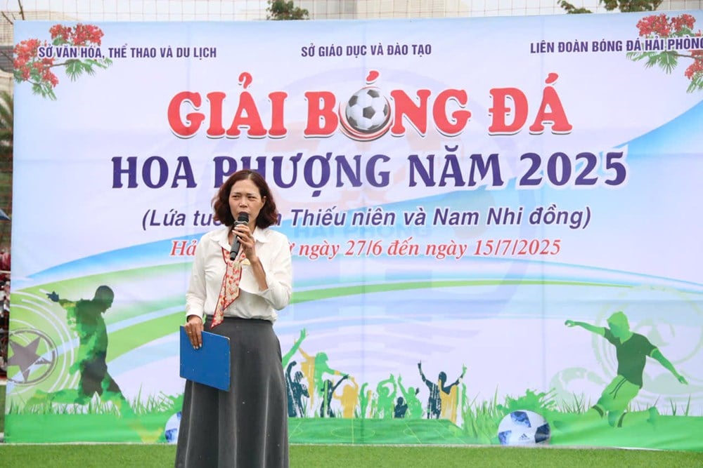 ទីក្រុង Hai Phong៖ បើកការប្រកួតបាល់ទាត់ Hoa Phuong ឆ្នាំ ២០២៥ - រូបថត ២