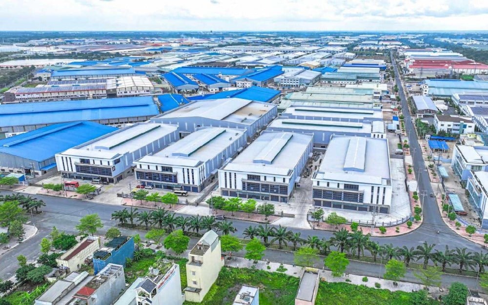 Lãnh đạo Sonadezi Châu Đức (SZC) đăng ký thoái toàn bộ cổ phiếu - ảnh 1