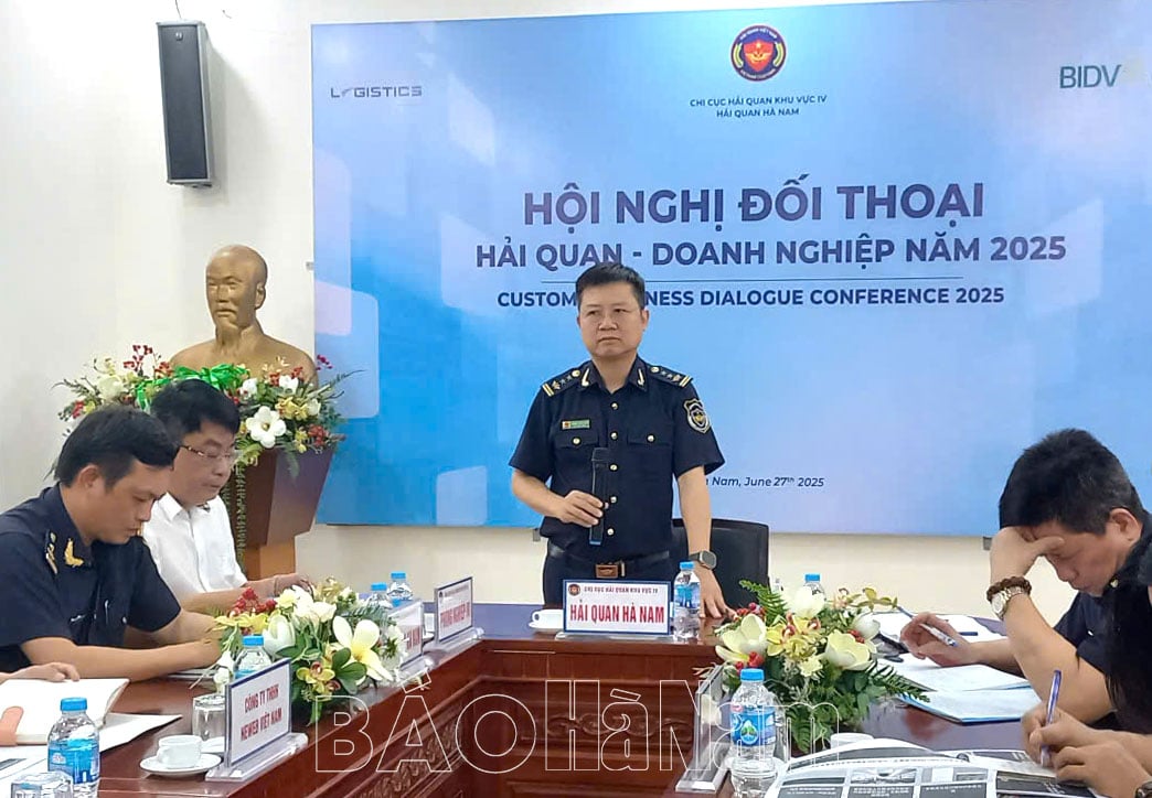 Hải quan Hà Nam đối thoại với đại diện nhóm doanh nghiệp Đài Loan