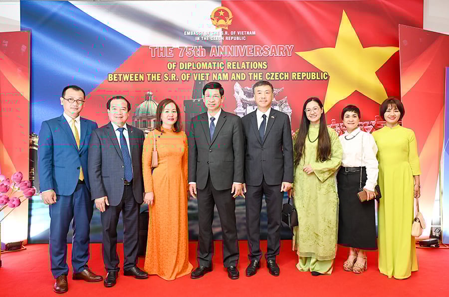“Tinh hoa văn hóa Việt Nam” tỏa sáng trong lòng Thủ đô Praha, CH Séc - Ảnh 8.