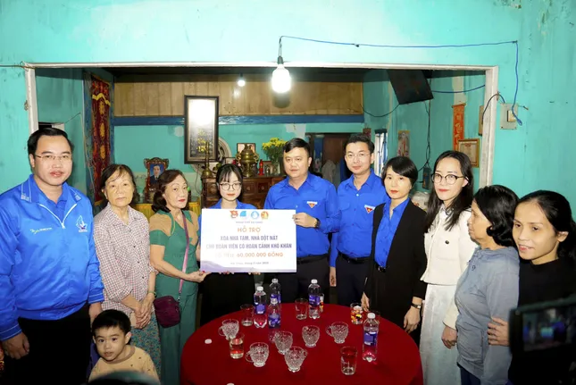 ទីក្រុង Da Nang រុះរើផ្ទះបណ្ដោះអាសន្ន និងទ្រុឌទ្រោមជាង 2,000 ចេញមុនកាលវិភាគ រូបថត 1