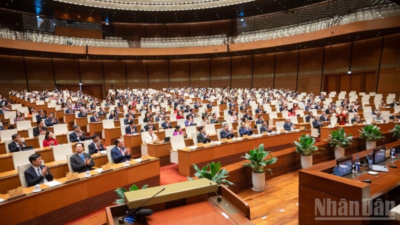 2025年6月27日午前の国会会議の様子。（写真：DUY LINH）