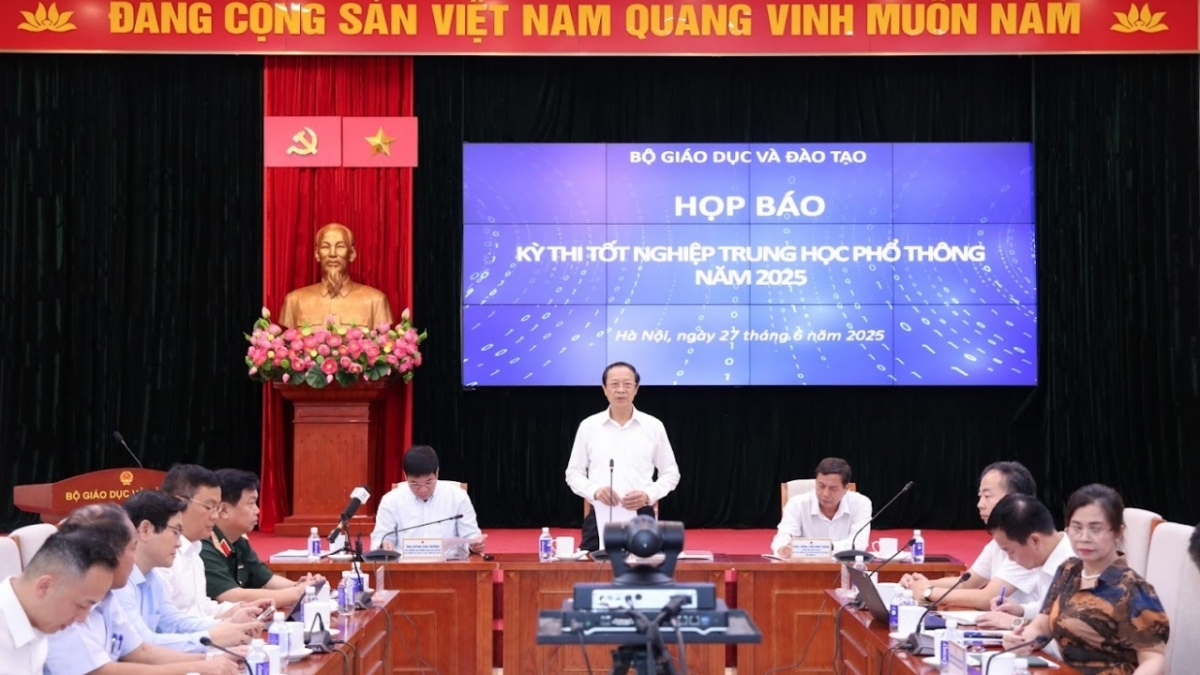 ក្រសួងអប់រំ និងបណ្តុះបណ្តាល៖ ចាត់វិធានការតឹងរឹងលើការលេចចេញនូវព័ត៌មានអំពីការលេចធ្លាយសំណួរប្រឡងសញ្ញាបត្រមធ្យមសិក្សាទុតិយភូមិឆ្នាំ២០២៥