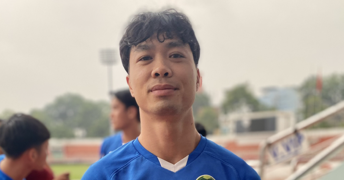 ការរឹតបន្តឹងសន្តិសុខសម្រាប់ការប្រកួតវគ្គ Play-off អ្នកទស្សនាត្រូវបានណែនាំនៅពេលមកមើល Cong Phuong 'ប្រយុទ្ធ' Bui Tien Dung