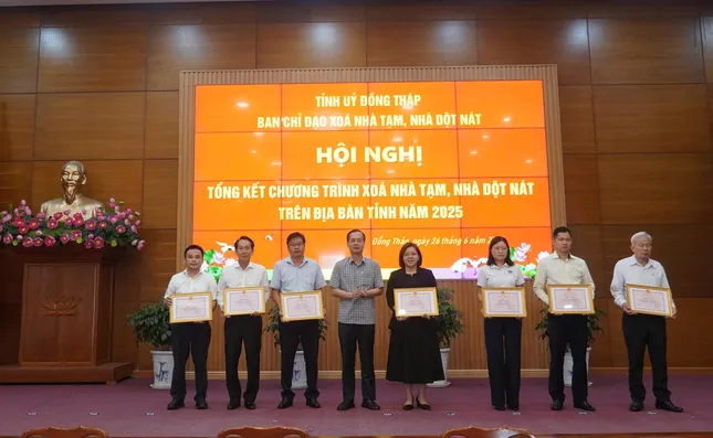 Bí thư Đồng Tháp: Sau xóa nhà tạm sẽ hỗ trợ sinh kế hướng tới không còn hộ nghèo ảnh 3