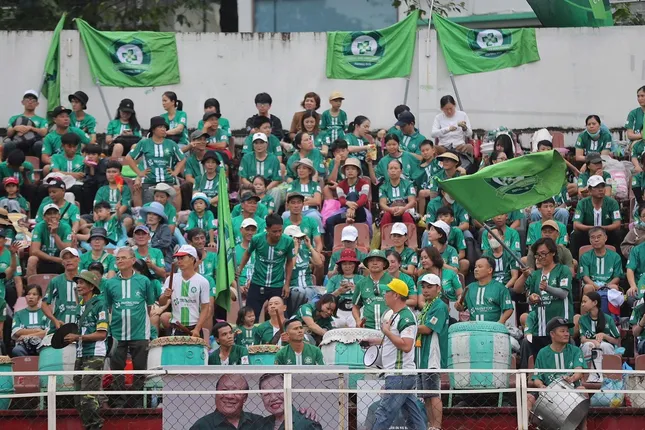 ផ្សាយផ្ទាល់ SHB Da Nang vs Binh Phuoc: Cong Phuong ក្នុងឈុតចាប់ផ្តើម 3