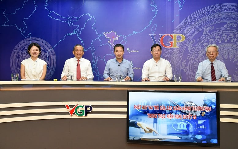 Nghị quyết 68 - Đòn bẩy giúp ngân hàng đồng hành cùng kinh tế tư nhân- Ảnh 1.