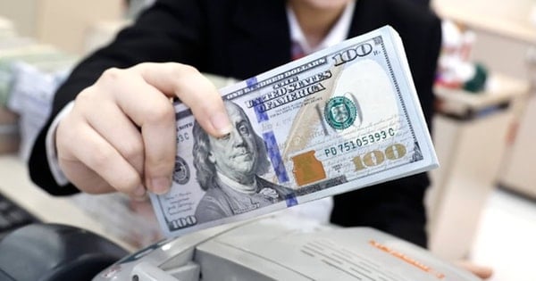 El tipo de cambio del dólar aumentó en comparación con ayer
