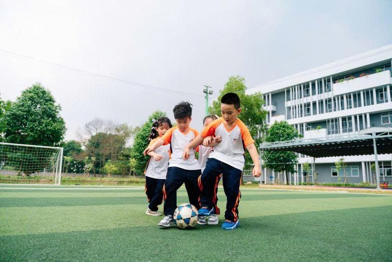 تنظم مدرسة FPT Thanh Hoa دورة 