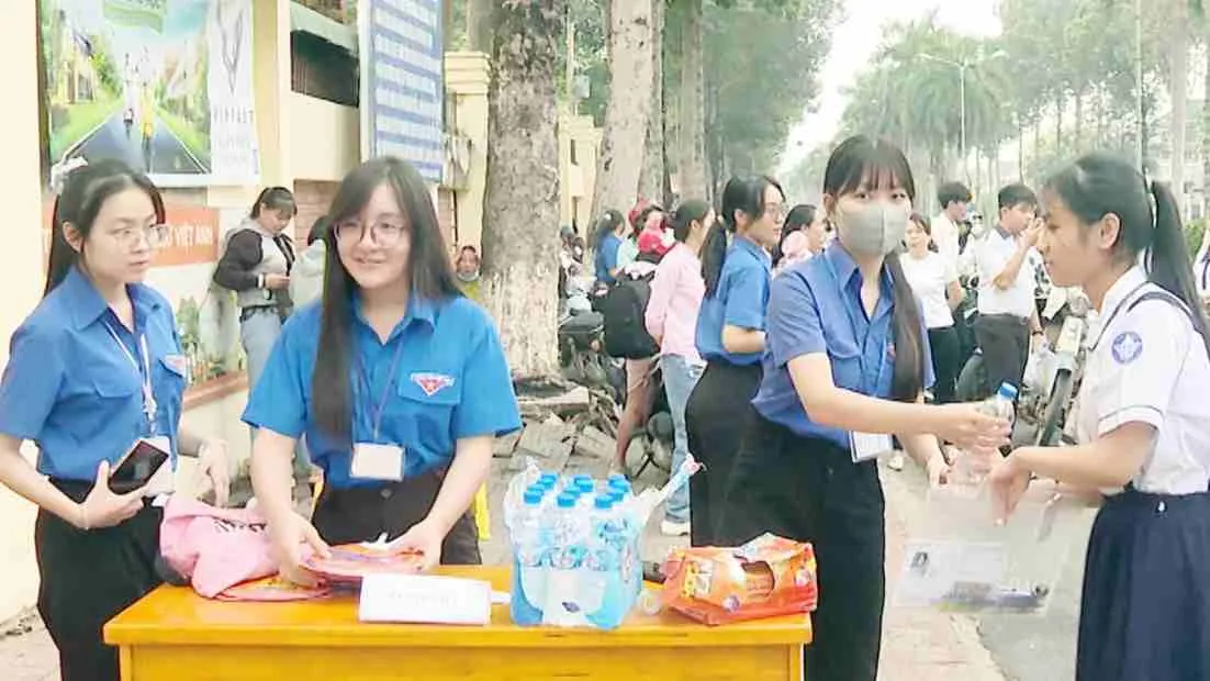 Dong Nai creates conditions to receive Binh Phuoc students after reorganization
