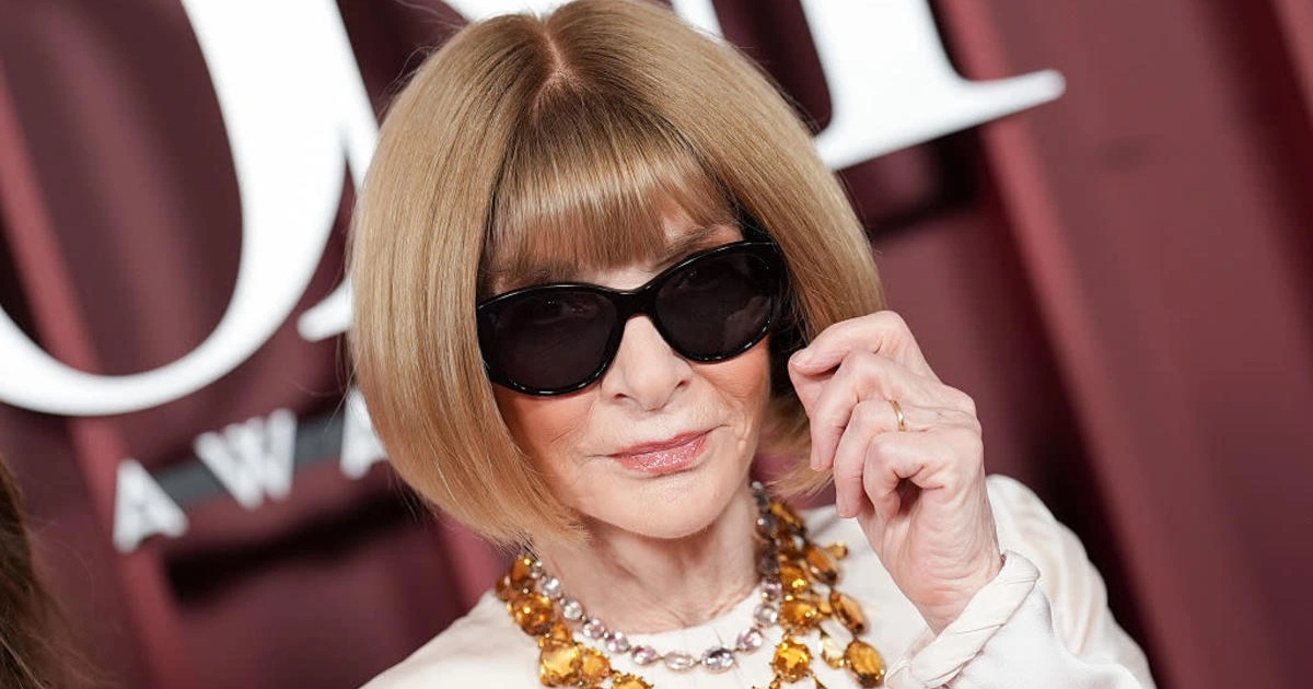 Anna Wintour unexpectedly leaves her position as editor-in-chief of American Vogue after 37 years