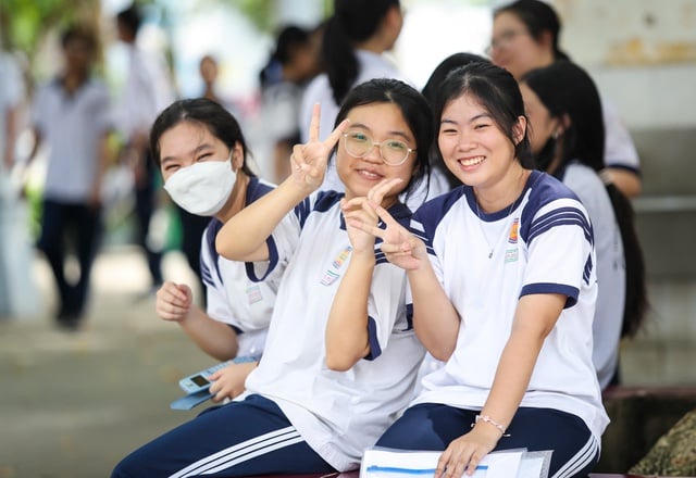 Thi tốt nghiệp THPT 2025: Hiệu quả của đổi mới đề thi  - Ảnh 2.