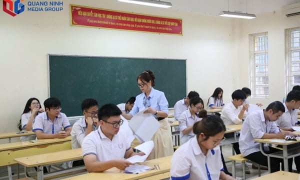 បិទការប្រឡង "ពិសេស"