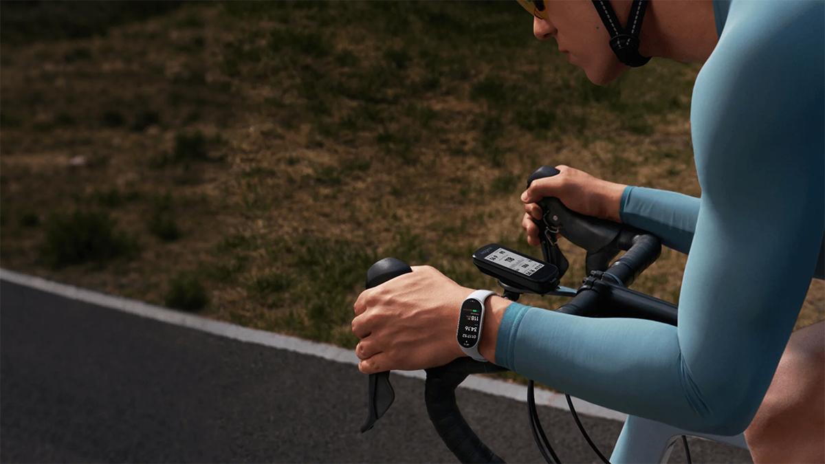 تم إطلاق Xiaomi Mi Band 10 رسميًا: تصميم جديد، سعر رخيص جدًا، بطارية قوية جدًا!