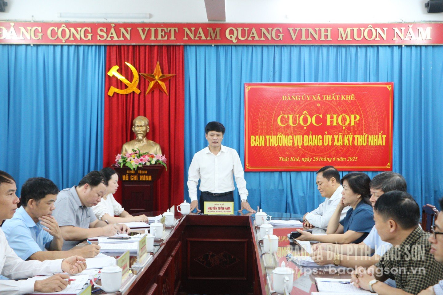 The first meeting of the Standing Committee of the Party Committee of That Khe commune