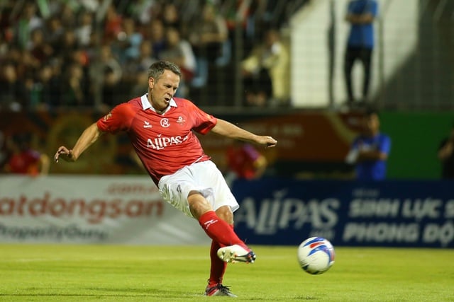 マンチェスター・ユナイテッドのレジェンドたちがダナンで勝利を収めた