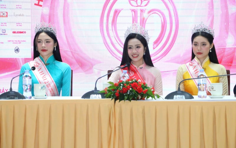 កញ្ញា Ha Truc Linh ថ្មី​បាន​ចែក​រំលែក​ពី​ផែនការ​អនាគត​របស់​នាង​ក្រោយ​ការ​ឡើង​គ្រង​រាជ្យ -0