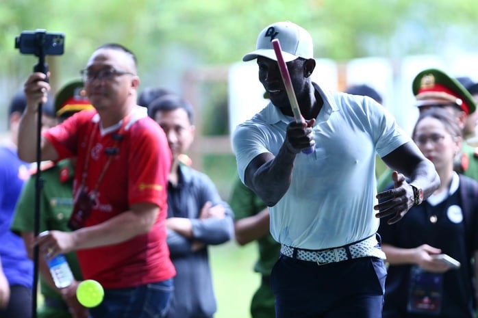 Cựu ngôi sao Man United đối đầu nhau trên sân Pickleball- Ảnh 3.