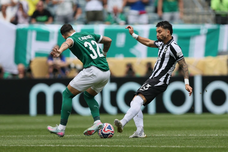 Palmeiras - Botafogo (hết hiệp 1) 0-0: Palmeiras kiểm soát cuộc chơi - Ảnh 1.