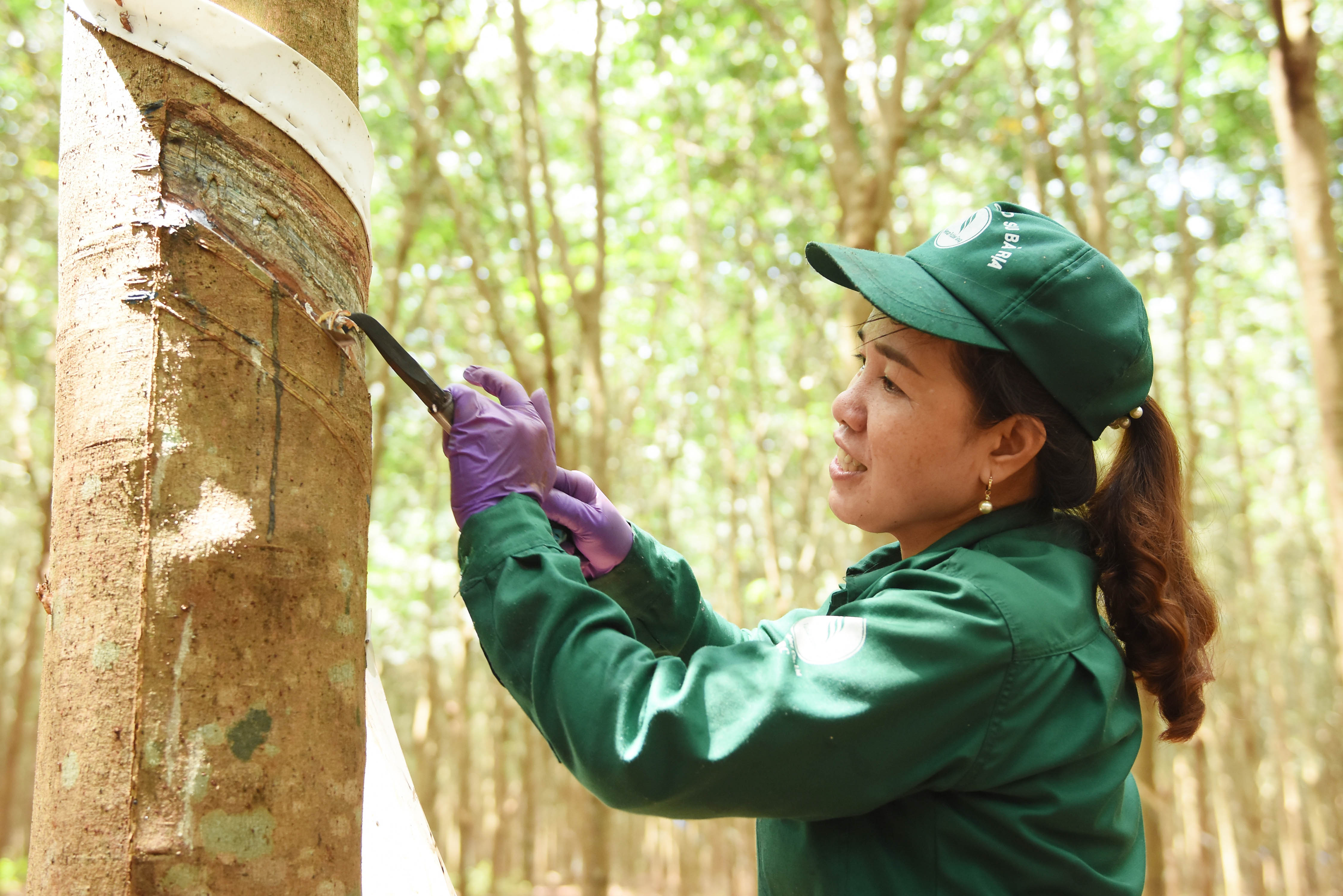 Hỗ trợ hoạt động sản xuất và chăm lo đời sống NLĐ luôn được Công ty CP Cao su Bà Rịa đặc biệt quan tâm.