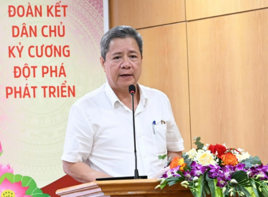 Ông Bùi Quốc Hùng.