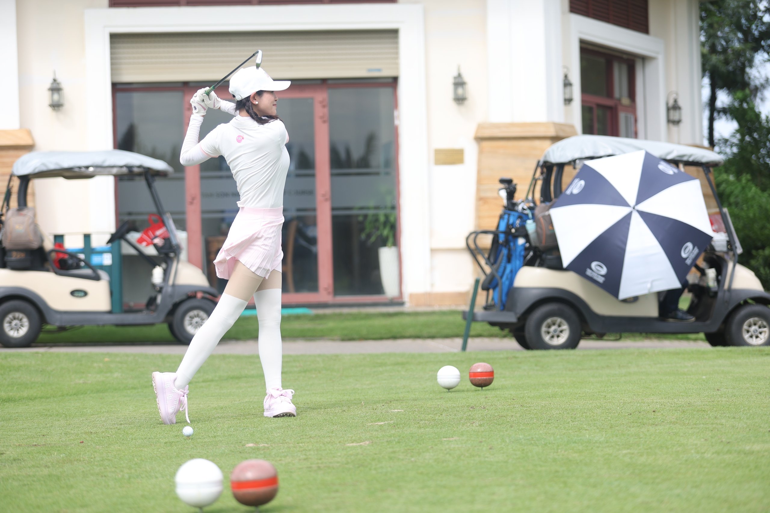 Những hình ảnh tranh tài ấn tượng tại Giải Golf "Tôi yêu Việt Nam" lần 3 - năm 2025- Ảnh 33.