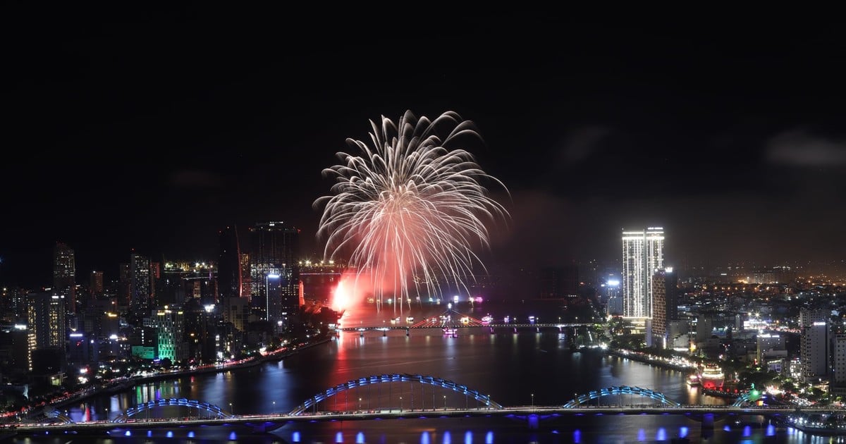 Khép lại ngoạn mục vòng loại DIFF 2025 với màn thi pháo hoa Hàn Quốc – Ý