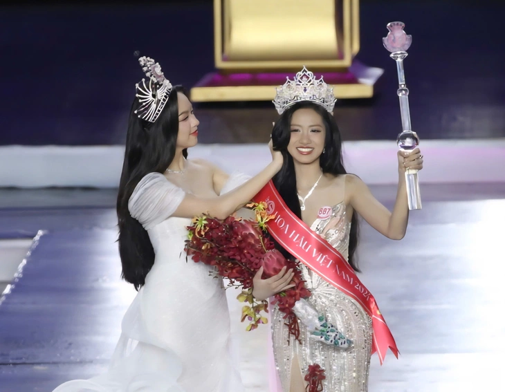 Hà Trúc Linh - Ảnh 1.