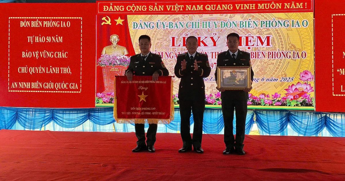 ស្ថានីយ៍ការពារព្រំដែន Ia O ប្រារព្ធខួប 50 ឆ្នាំនៃប្រពៃណី
