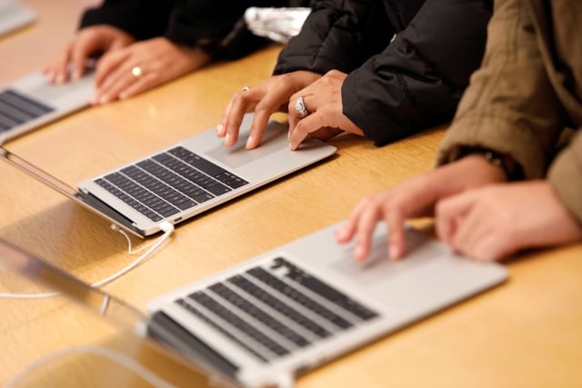 Những thiết bị Apple tân trang đáng mua - Ảnh 1.