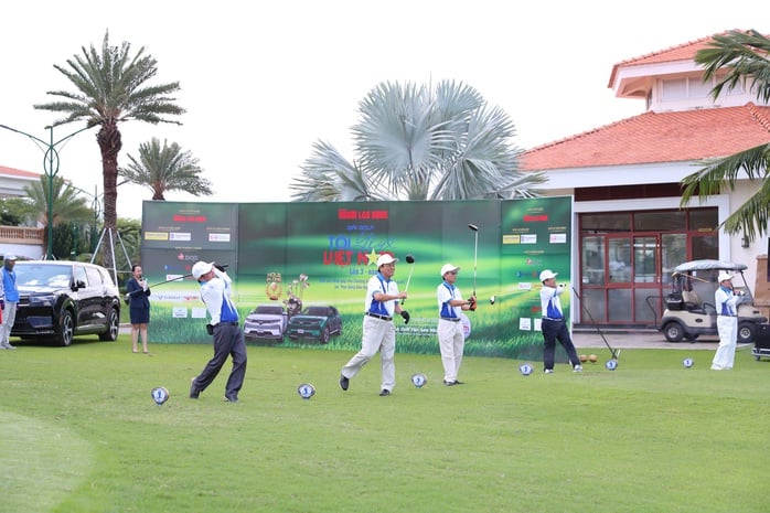 Khai mạc Giải Golf "Tôi yêu Việt Nam" lần 3 - năm 2025 - Ảnh 5.