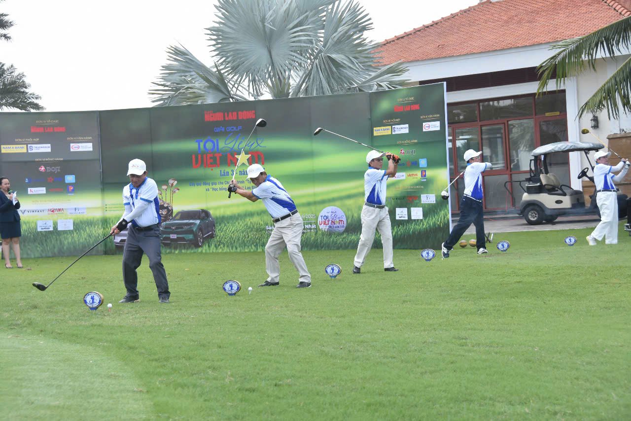 Toàn cảnh khai mạc Giải Golf "Tôi yêu Việt Nam" lần 3 - năm 2025- Ảnh 15.