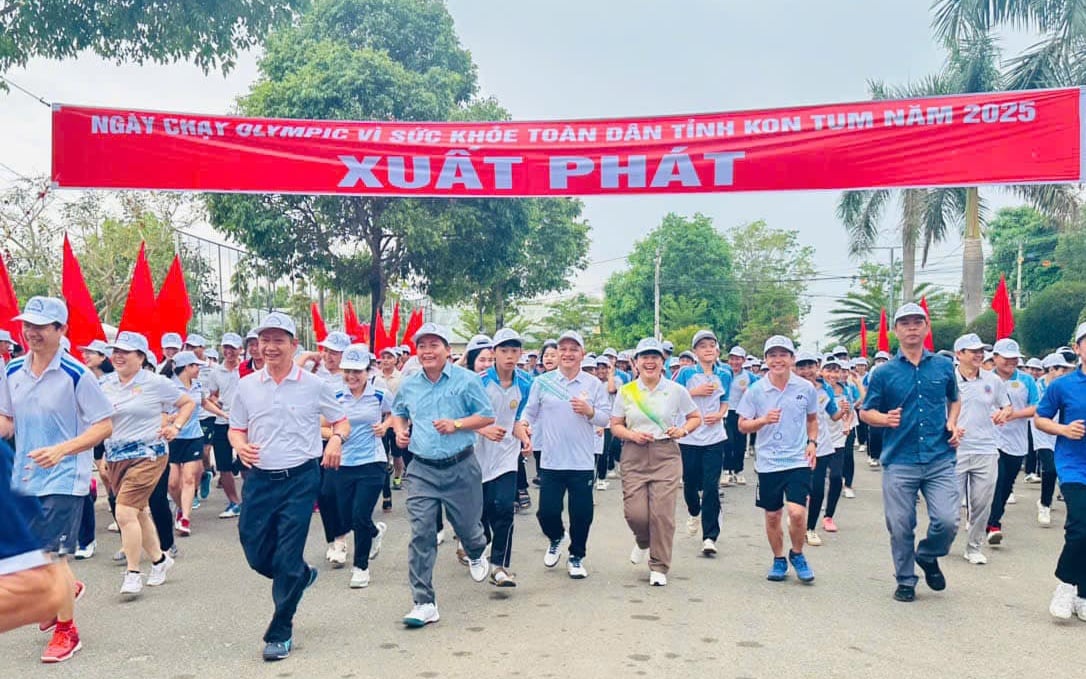 Kon Tum: Lễ phát động tháng TDTT và Ngày chạy Olympic vì sức khỏe toàn dân