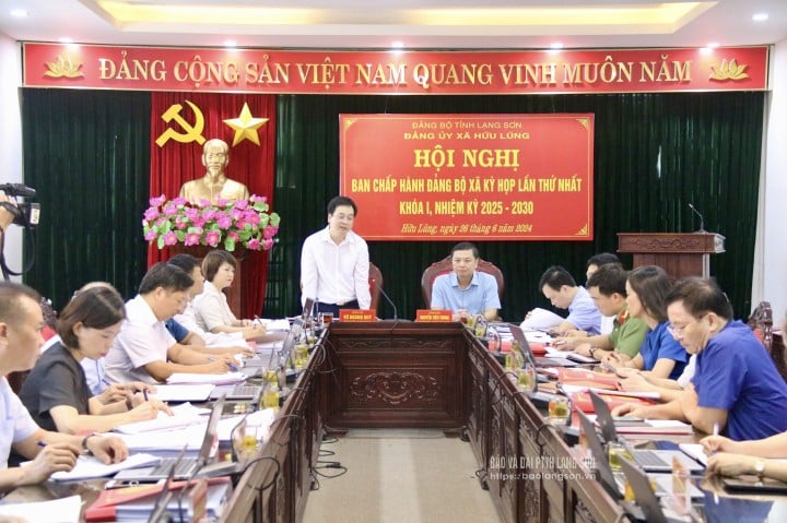 The leader of the Party Committee of Huu Lung commune spoke about the advantages and difficulties in the implementation process.