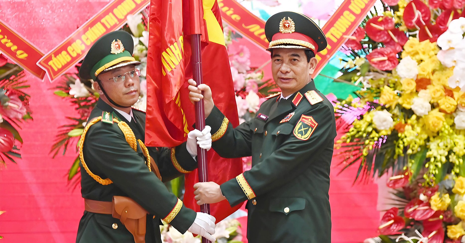 សេចក្តី​ប្រកាស​សេចក្តី​សម្រេច​លើ​ការ​ច្របាច់​បញ្ចូល​គ្នា និង​រៀបចំ​បញ្ជា​ការ​ដ្ឋាន​កង​ទ័ព​ខេត្ត​ឡើង​វិញ។