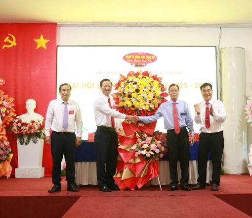 សេចក្តីសម្រេចចិត្តនៃមហាសន្និបាតបក្សនៃក្រុមហ៊ុនថាមពលឡុងអាន កំណត់គោលដៅចំនួន៧ និងកម្មវិធីទម្លាយ ២ សម្រាប់អាណត្តិឆ្នាំ ២០២៥-២០៣០