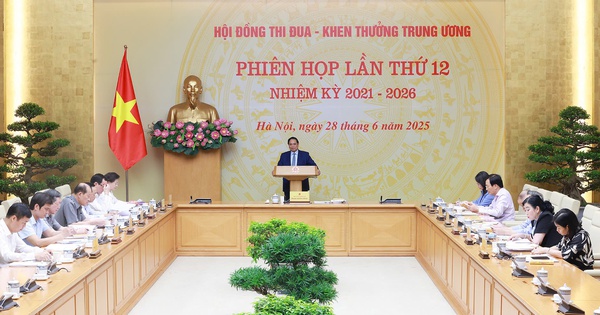 Prime Minister: Launching a movement for all people to compete to get rich and contribute to building the country