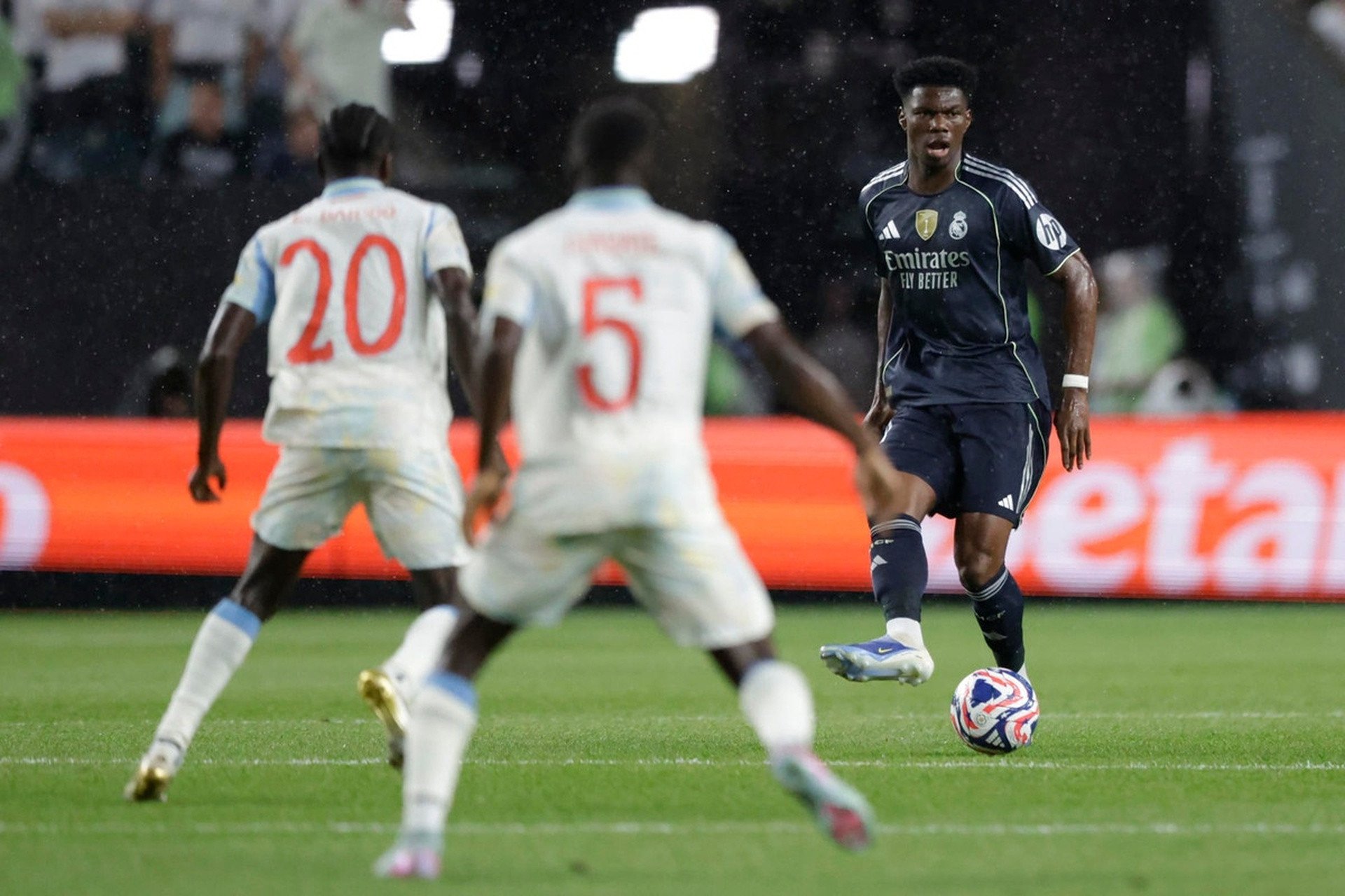 EFE - Tchouameni Real Madrid Salzburg.jpg