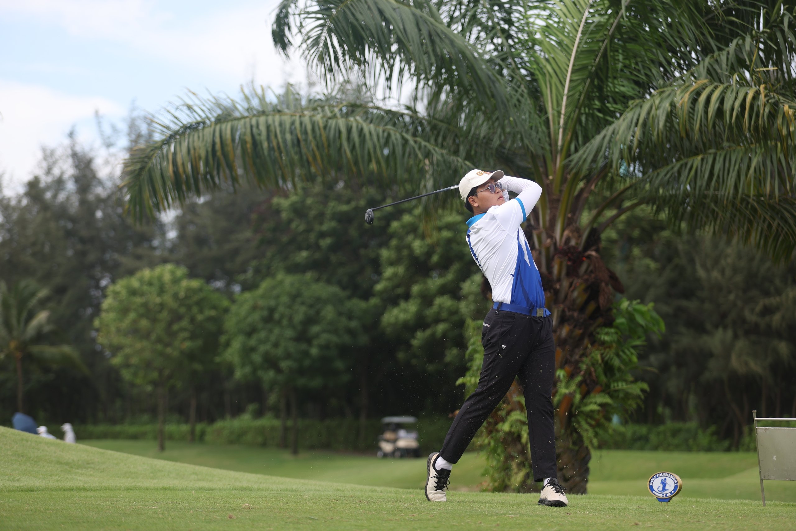 Những hình ảnh tranh tài ấn tượng tại Giải Golf "Tôi yêu Việt Nam" lần 3 - năm 2025- Ảnh 24.