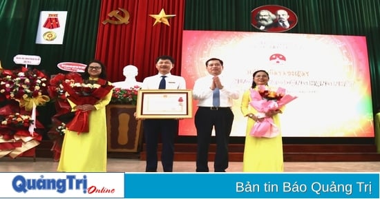 Le Duan Political School celebrates its 80th anniversary and receives the First Class Labor Medal