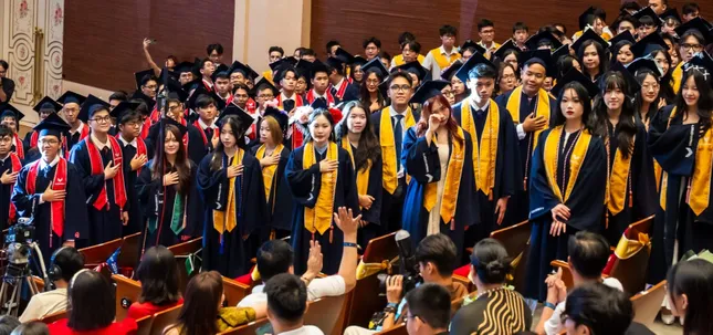 รอยประทับของเจเนอเรชั่นที่เข้มแข็ง: ผู้สำเร็จการศึกษาจาก VinUni ชุดที่ 2 มากกว่าครึ่งหนึ่งได้รับการตอบรับให้ทำงานในองค์กรระดับโลก ภาพที่ 13