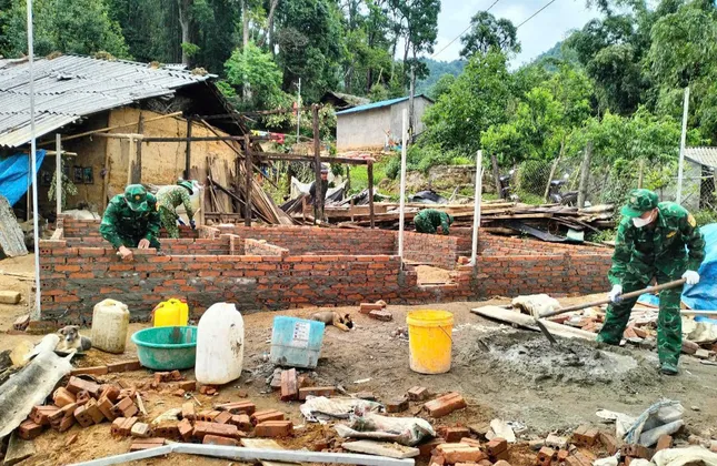 El ejército está decidido a completar el objetivo de eliminar las casas temporales y deterioradas antes del 31 de agosto, foto 4