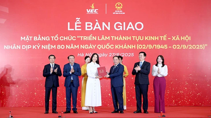 vingroup - Ảnh 1.