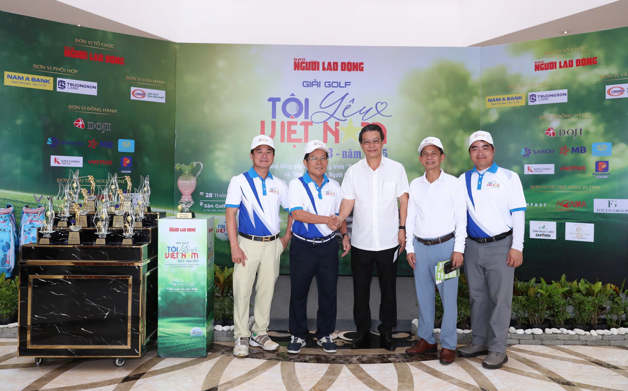 Toàn cảnh khai mạc Giải Golf "Tôi yêu Việt Nam" lần 3 - năm 2025- Ảnh 10.