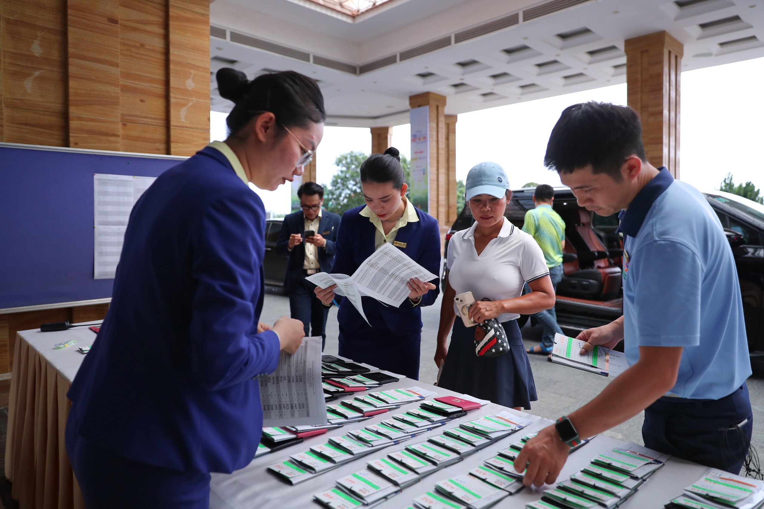 Những cú swing ấn tượng tại giải Golf 