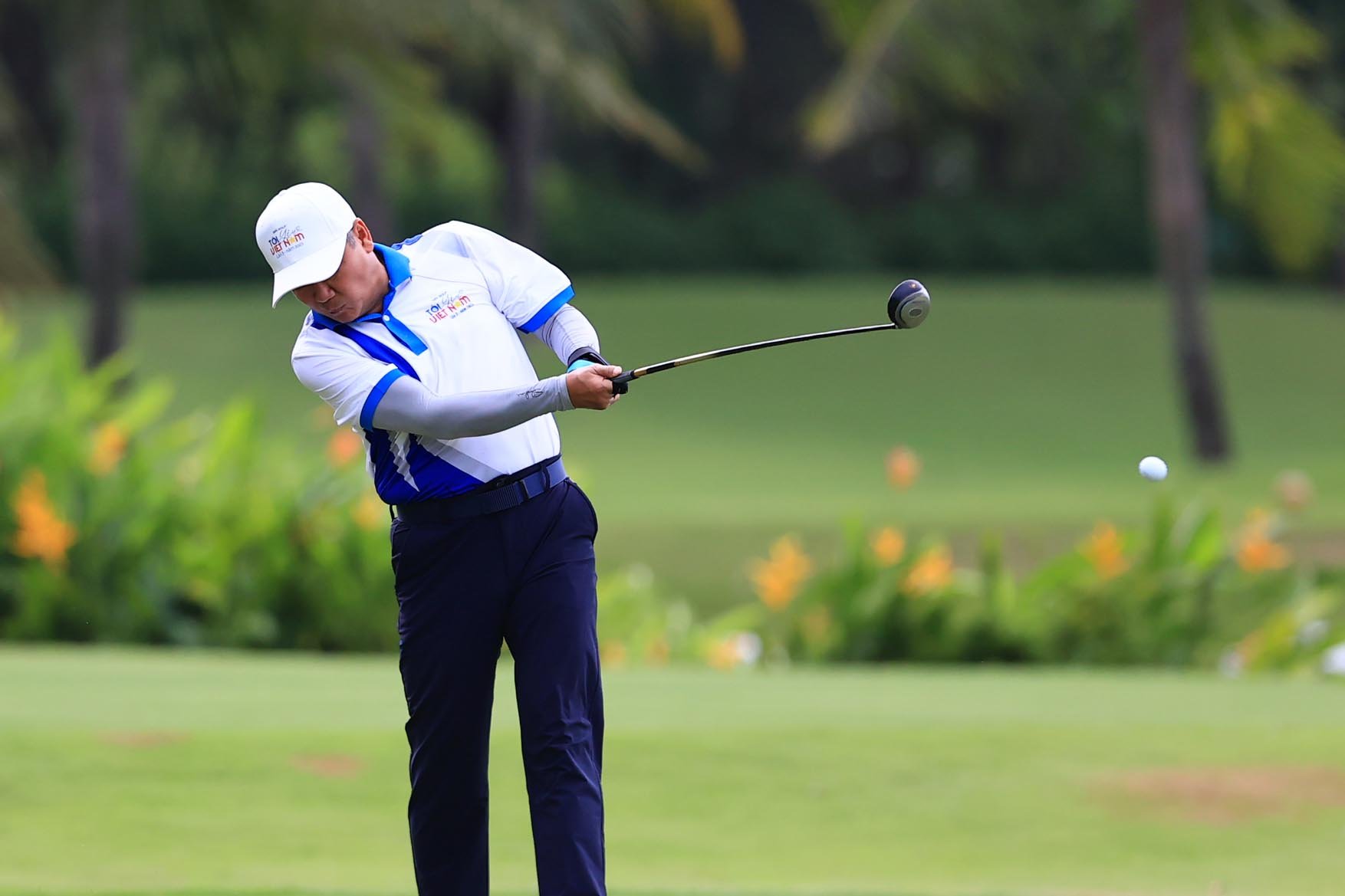 Những cú swing ấn tượng tại giải Golf 
