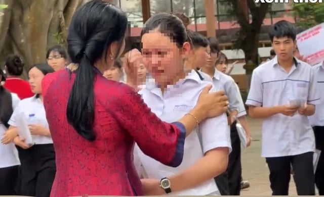 Đề thi THPT quá khó: Thí sinh chìm trong thất vọng, phụ huynh “kêu cứu”- Ảnh 6.