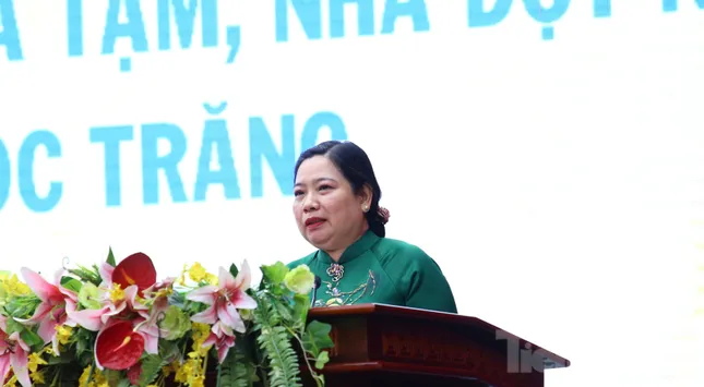 Soc Trang លុបបំបាត់ផ្ទះបណ្ដោះអាសន្នជិត 9,000 បង្កើតមូលដ្ឋានគ្រឹះសម្រាប់ការកាត់បន្ថយភាពក្រីក្រប្រកបដោយនិរន្តរភាព រូបភាពទី 2